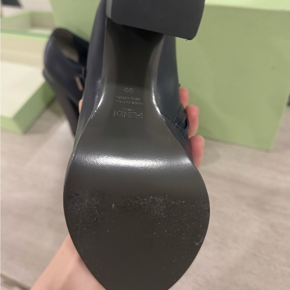 Navy Blue Fendi leather heels - Picture 3 of 3